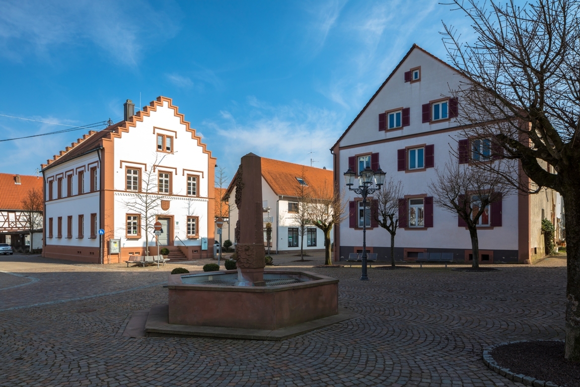 Rathaus Hagenbach Rathaus Hagenbach